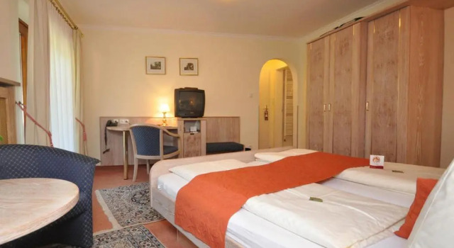 Двухместный номер Comfort Hotel Quellenhof
