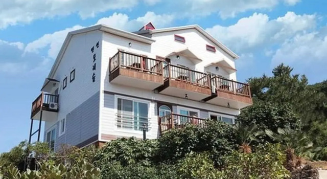 Sand Beach Pension, Забронировать Гостевой дом Гостевые дома Irun-myeon, Гостевой дом