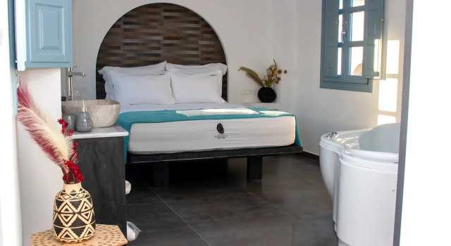 Двухместный люкс BlackStone Luxury Suites