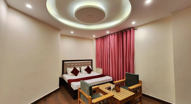 Номер Deluxe Hotel Royal Cedar Simla