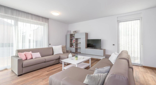 Amazing Home in Premantura With 4 Bedrooms, Wifi and Outdoor Swimming Pool, Забронировать Отель Отели Премантура 3 звезды, 3*
