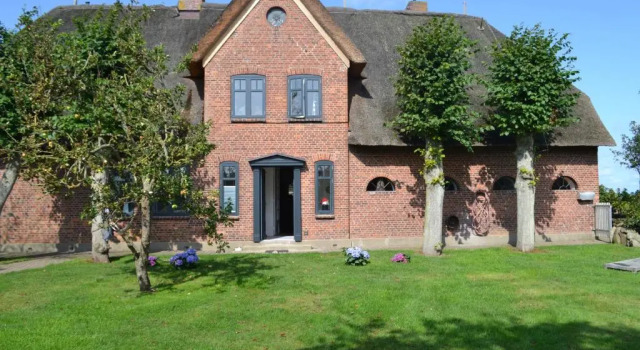 Haus Seeadler, Забронировать Отель Боргзум Föhr