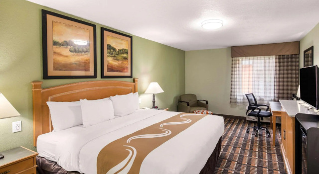 Двухместный номер Standard Quality Inn & Suites Plano East - Richardson
