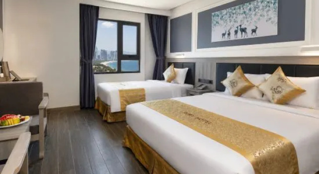Deluxe dobbelt værelse med byudsigt Ruby Luxury Hotel