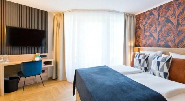 Двухместный номер Comfort Atrium Hotel Amadeus