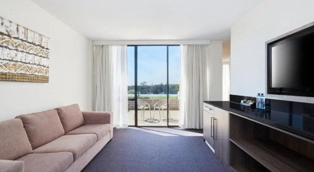 Двухместный номер Executive Holiday Inn Warwick Farm by IHG