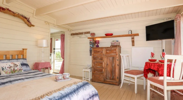 Songbird Hideaway, Book Feriehus Llannor Gwynedd