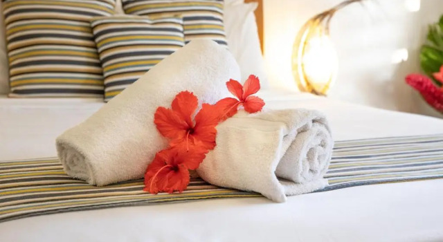 Апартаменты Tropicana Lagoon Apartments