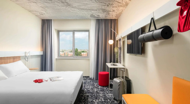 Люкс с видом на парк ibis Bucharest Politehnica