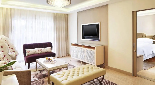 Junior suite Sheraton Bandung Hotel & Towers