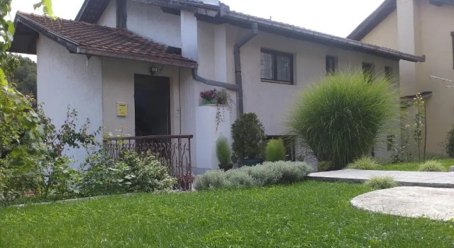 Apartment Viktorija, Buchen Sie Ferienwohnung Užice 