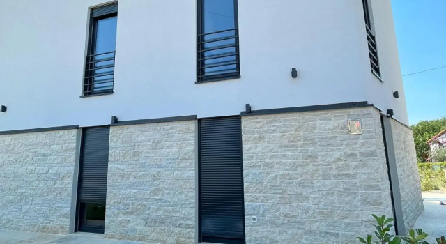 J&N Hill's Residence with swimming pool, Book Hotel Hoteller i Medulin med pool, Swimmingpool
