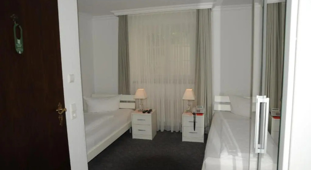 Номер Standard Hotel Adler - Weil am Rhein