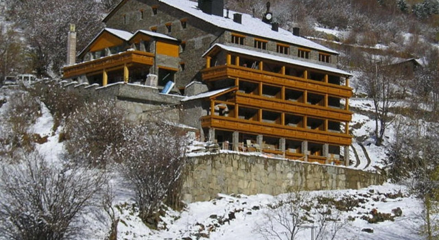Xalet Bringué, Rezervați Stațiune El Serrat Vallnord Ski Resort