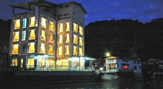 Shui Yang Lakeview House with Elevator, Rezervați Hotel Yuchi Nantou, aproape de Sun Moon Lake