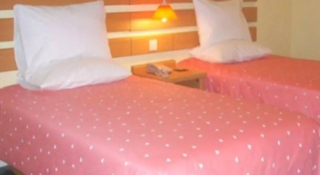 Home Inn - Dongguan Changping Branch, Prenota Hotel Changping Dongguan