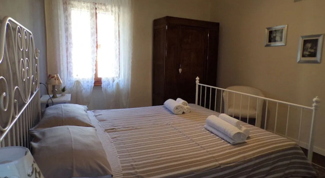 Quaint Holiday Home in Puegnago del Garda With Balcony, Buchen Sie Hotel Puegnago del Garda Brescia