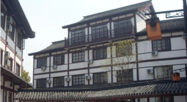 Люкс GreenTree Inn Changshu Fangta Park Pedestrian Street Business Hotel