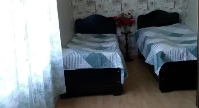 Guest house on Gora, Rezerwuj Pensjonat Hotele w Imereti z parkingiem, Parking