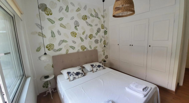 Family & Friends 4-Bedroom beach break!