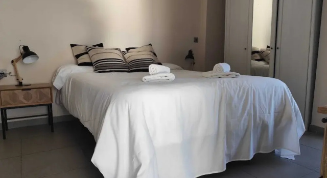 Апартаменты Deluxe Apartamentos La Roca Rentals