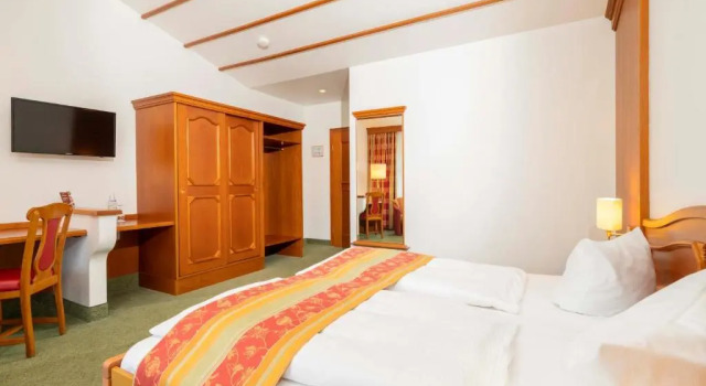 Hotel Brauerei Gasthof Höhn, Buchen Sie Hotel Memmelsdorf Oberfranken