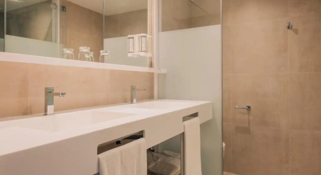 Номер семейный Standard с видом на море Iberostar Waves Royal Andalus