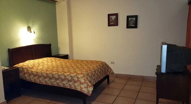 Hotel Alsacia, Book Hotel Hoteller i Francisco Morazan med parkering, Parkering