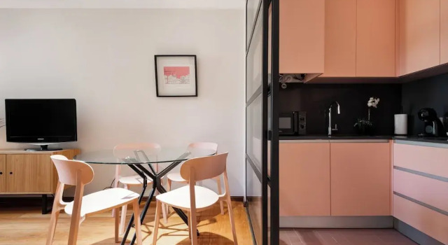 Rivol2 · Wonderful 1BR Next to Rivoli Theatre, Забронировать Отель Порту Регион Порту, рядом с Театр Coliseu do Porto