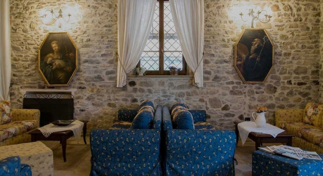 Country Hotel Poggiomanente, Varaa Hotelli Umbertide Umbria