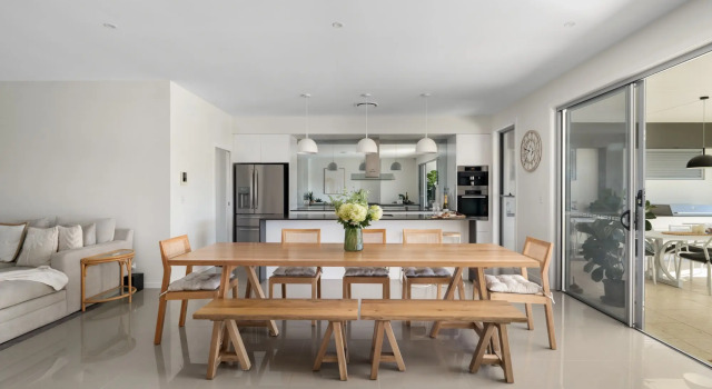 Luxe Family Entertainer on Canal  Private Pool, Book Hotel Palm Beach Gold Coast