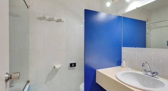 Номер Economy Brit Hotel le Cygne