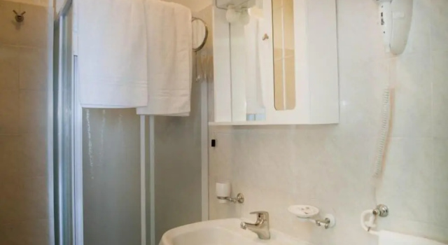 Четырёхместный номер Standard Hotel Centrale di Paolo e Cinzia