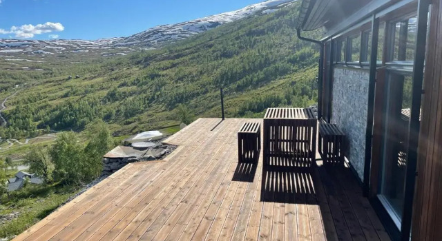 Коттедж Mountain Cabin with Stunning Views, Extra Space Available
