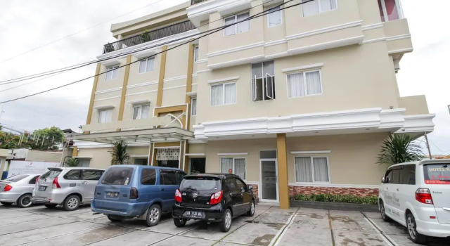 Airy Syariah Padang Barat Hang Tuah 211, Rezervovat Hotel Hotely v Padang s parkováním, Parkování