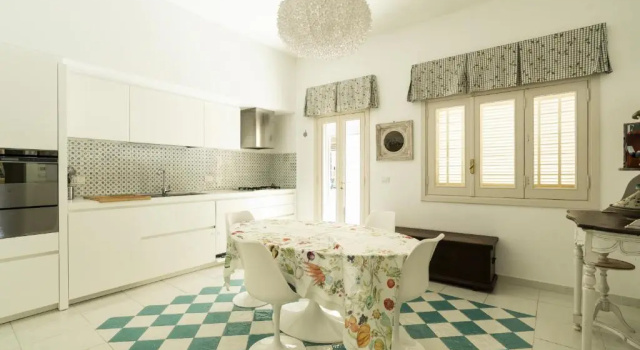 Villa Manfredi con Piscina by Wonderful Italy, Rezerwuj Willa Domki letniskowe w Fasano Area, Domek