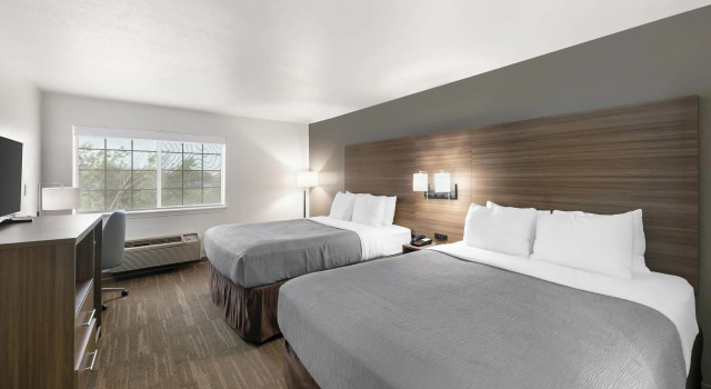 Четырёхместный номер Standard Quality Inn Near Seaworld - Lackland