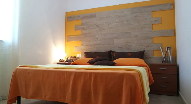 Коттедж c 1 комнатой с балконом и с красивым видом из окна Bella Mbriana Apartments