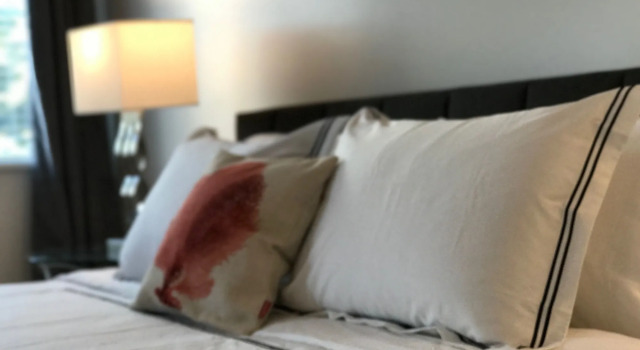 The Francis Boutique Inn, Забронировать Бутик-отель Отели Уклуэлет 3 звезды, рядом с Huu-Mees-Ma-As Native Art Gallery, 3*