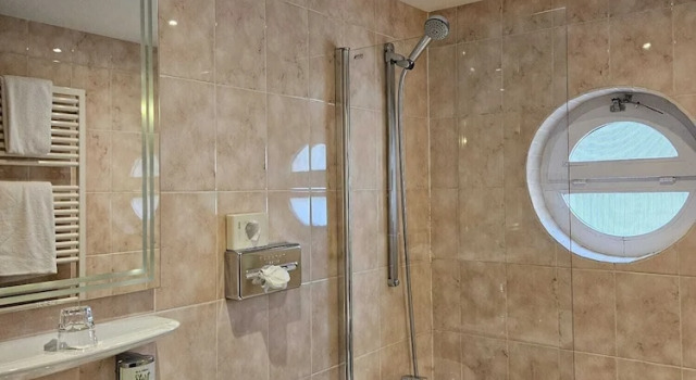 Одноместный номер Economy Hotel Am Triller - Hotel & Serviced Apartments - Spa & Pool