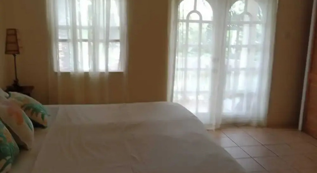 Номер Standard Serene room nr Intl Airpt & Sandy Beach