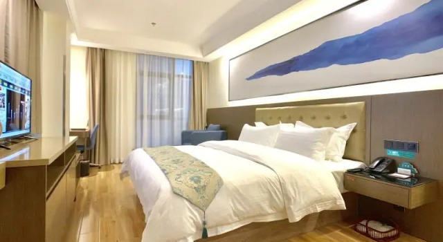 VxWuxi Binhu District Wanda Tourist City Hotel, Varaa Hotelli Hotellit Wuxi uima-altaalla, Uima-allas