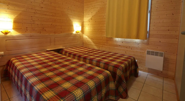 Natura Resort Pescalis, Book Ferieresort Hoteller i Moncoutant med parkering, Parkering