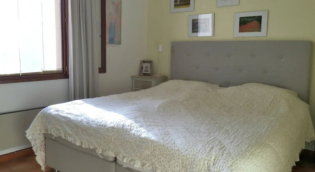 Very attractive detached villa with its own swimming pool, Забронировать Вилла Отели Опс с бассейном, Бассейн