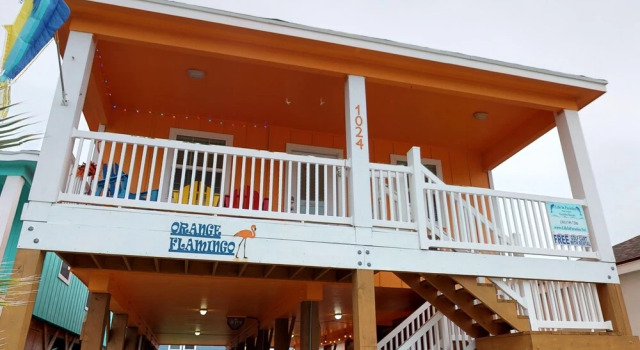 Orange Flamingo 3 Bedroom Home