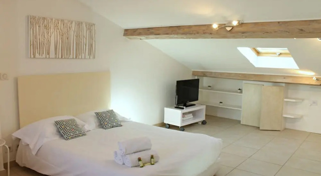 Studio Eco-Friendly Commandant André, Забронировать Отель Отели Канн с парковкой, рядом с Le Croisette Casino Barriere de Cannes, Парковка