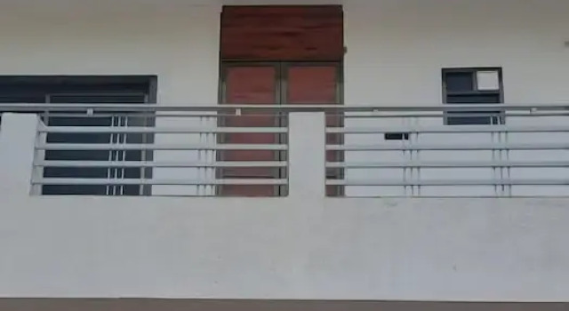 Gurukrupa Yatri Niwas, Rezerwuj Hotel Garudeshwar Gujarat