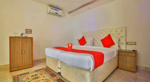 OYO 5608 Boomerang Beach Resort, Book Resort Ashvem Goa