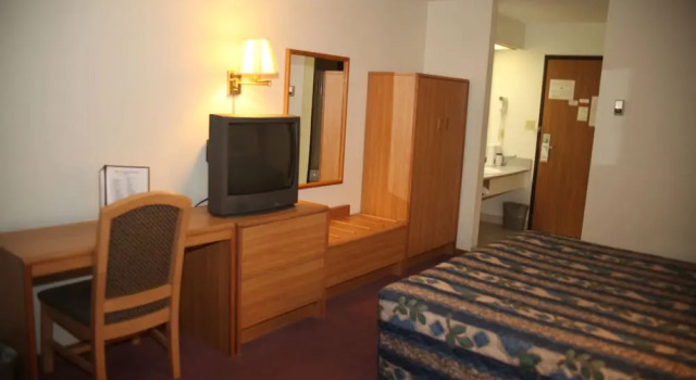 Номер Economy USA Inns of America