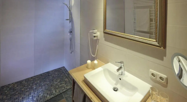 Двухместный номер Comfort Lechquell Hotel Post